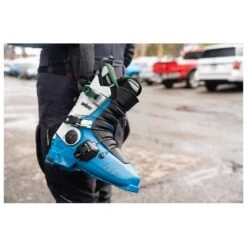 Botas De Esquí K2 Evolver Blue 17 Botas De Esquí K2 Evolver Blue -Esquí Equipos Tienda 1757935d25d133516af7e2cfe3e12be1e77bfa40 H24KDEUCHA414861 902